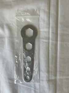 Neuer Antrieb 5-Loch Multi-Schraubenschlüssel - e1005 - Bild 1 von 3