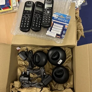 Panasonic KX-TGB213EB Telefon bezprzewodowy Trio Czarny Używany Stan roboczy - Zdjęcie 1 z 4
