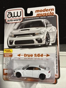 Auto World Modern Muscle 2021 Dodge Charger SRT Hellcat Redeye White  - Bild 1 von 2