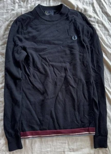 Mens FRED PERRY Fred Perry Knit 100 Merino Wool Thick Sweater V Neck - Picture 1 of 3
