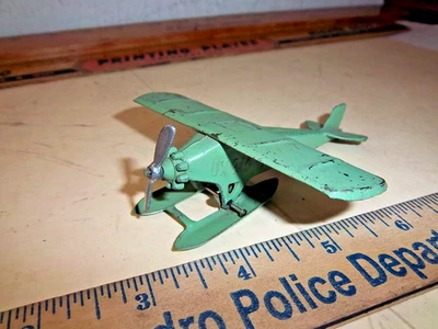 TOOTSIETOY UX214 AERO DAWN SEAPLANE 1930s VINTAGE AERO PLANE AIRPLANE - Image 1 of 3