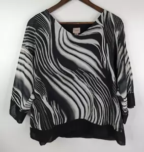Easywear by Chico's Size 2 (L) Dancing Zebra 3/4 Sleeve Top Twofer Blouse - Picture 1 of 13