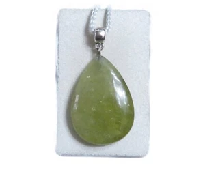Grossular Cabochon Anhänger mit Ringschlaufe Nr. 3603 - Bild 1 von 2