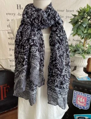 Isaac Mizrahi Indio Negro Floral Tejido Liso Bufanda Nuevo Ligero Nuevo Primavera Foto 1 de 3