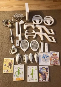 Nintendo Wii-Konsole - Buddle Spielen Und Viel Zubehör Netzkabel Controller - Afbeelding 1 van 11