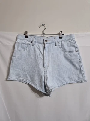 Levi's High Waisted Mom Shorts Size 32 Pinstripe 100% Cotton - Image 1 of 4