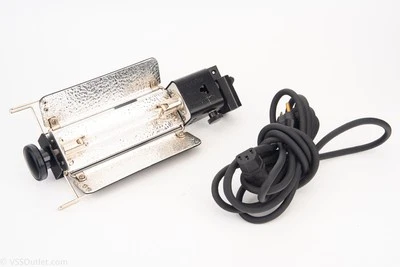 Lowel TOTA Continuous Tungsten Focus Flood Light with Bulb Cord Barndoors V20 - Image 1 of 4