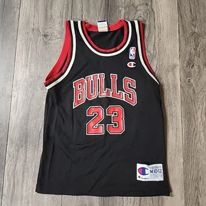 Vintage NBA Chicago Bulls 23 Michael Jordan Champion Jersey Youth M 10-12 Black - Picture 1 of 4