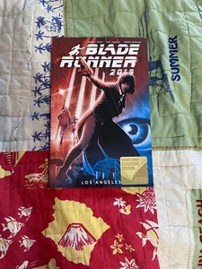 Blade Runner 2019: Los Angeles Barnes & Noble Exclusive - Picture 1 of 3