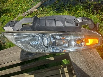 Lincoln MKS 8A53-13005 Xenon Driver Left Headlight Assembly AFS 2009 - 2012 - Image 1 of 2