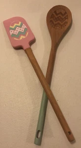 Set cucchiaio e spatola pasquale in legno - Foto 1 di 4