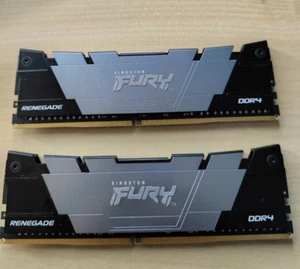 Kingston FURY Renegade 32GB 4600 DDR4 CL19 DIMM (Set of 2) - Afbeelding 1 van 2