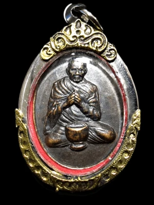 Moneda de Bronce LP Nor Wat Pom Dar Bendición con Limosna Cuenco Figura Amuleto Tailandés Foto 1 de 4