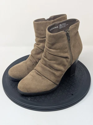 Botas de tornozelo femininas White Mountain camurça bege 7,5 - Imagem 1 de 4