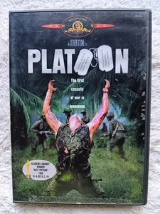 Platoon (DVD, 1986) mit Charlie Sheen, Tom Berenger, Willem Dafoe - Bild 1 von 1