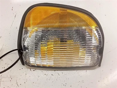 1993 FORD E-150 DRIVER LEFT FRONT SIGNAL MARKER OEM USED F2UB-13216-AA - Image 1 of 4