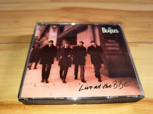 THE BEATLES - Live At The BBC 2xCD Fatbox Canada 1994 Mono 7243 8 31796 2 6 - Bild 1 von 4