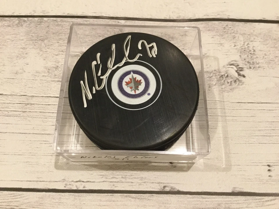 Disco de hockey autografiado por Nikolaj Ehlers Winnipeg Jets firmado d Foto 1 de 1