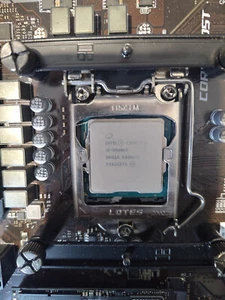 Processeur CPU Intel Core i9-9900KF Coffee Lake 8C 16T 3,6 GHz SRG1A LGA 1151 - Photo 1/4