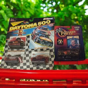 Racing Champions DAYTONA 500 NASCAR Cars COLLECTORS EDITION 1992 + Dale Jarrett - Picture 1 of 9