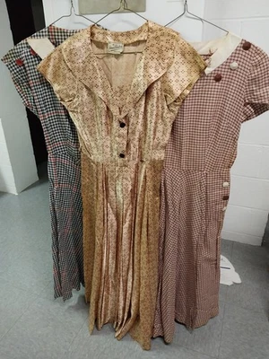 Vintage - 3 dresses 1940s 1950s Original Satin Material Checked Cotton Blend - Image 1 of 4