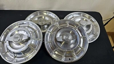 1958 CORVETTE ORIGINAL GM HUBCAPS SET OF 4 HUB CAPS - Image 1 of 4