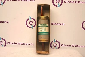 Fusible renovable Economy ERN-400 **NUEVO en caja** 400 amperios - Imagen 1 de 3