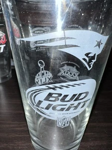 New England Patriots Super Bowl 38 NFL Bud Light Pint Glass - Picture 1 of 6