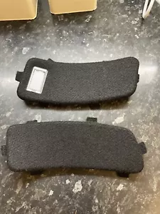 VAUXHALL TIGRA MK2 B INTERIOR MALETERO LUCES TRASERAS ACCESO 2004-2009 CYE029 - Imagen 1 de 2
