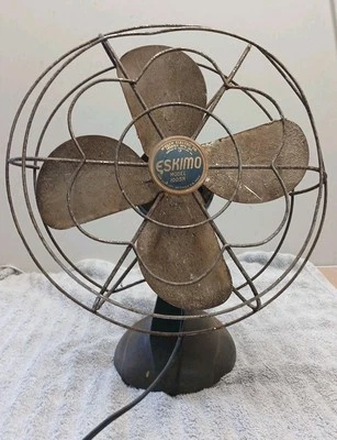 Vintage Eskimo Model 1005R Fan Works  No Osilate Turquoise Blue Cast Iron Base  - Image 1 of 4
