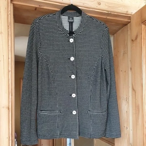 Madeleine Unlined Jacket Black /White. Uk 18.Nehru style neckline.Pockets . - Picture 1 of 12