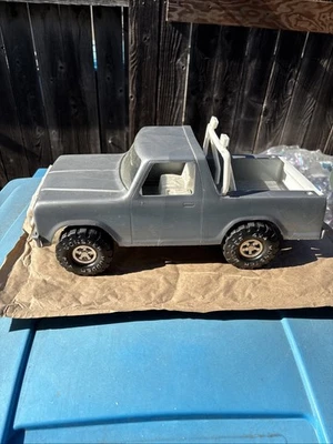 PROCESSED PLASTICS FORD BRONCO MONSTER MUDDER 4X4 PLASTIC TRUCK - Image 1 of 4
