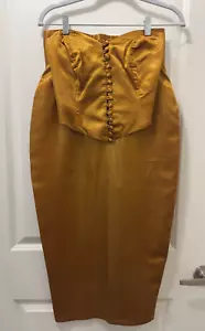 Gonna in acetato oro metallizzato anni 80 con corsetto bottoni, abbigliamento vintage - Foto 1 di 11
