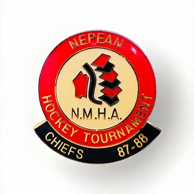 Prendedor sombrero solapa Nepean Ontario torneo hockey vintage N.M.H.A 87-88 AS Foto 1 de 4