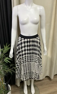 H&M Women’s Pleated Skirt Houndstooth Richard Allen Size UK 8 - Image 1 of 4