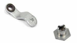 Land Rover Discovery 3 Auto Gear Linkage Repair Kit Automatic 2.7 TDV6 - Picture 1 of 2