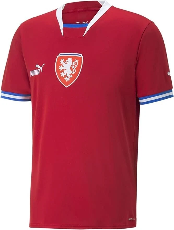Czech Republic Soccer Jersey Puma RED Size Mens Small 765865-01