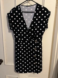 TOKITO Women's Top Size 12- black and white polka dot short sleeved Dress - Picture 1 of 6