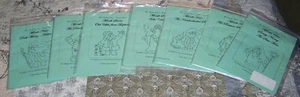 The Kinship Serie klassische Weihnachtsmänner Muster Set 7 Monate 1, 2, 4, 6, 7, 8, 9 Quilt - Bild 1 von 9