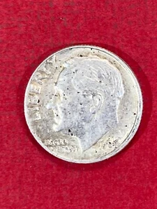 1964 United States 10 Cent Silver Coin Circulated - Bild 1 von 2