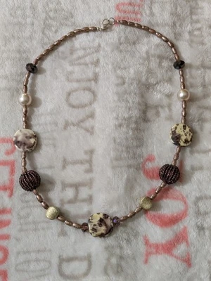 Handmade Beaded  Amber Gold Brown Necklace. - Image 1 of 4