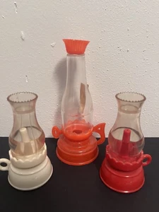 Drei (3) Miniatur Laternen, Windlichtlampe, Bonbonhalter Kunststoff Vintage, rot - Bild 1 von 9