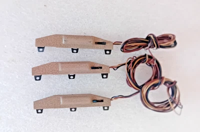 FLEISCHMANN 3 MOTORI DESTRI PER SCAMBI  SCALA N/H0 - Immagine 1 di 2