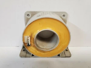 GARANTITO! ABB 500A TRASFORMATORI DI CORRENTE 24VDC ES500-9647 - Foto 1 di 2