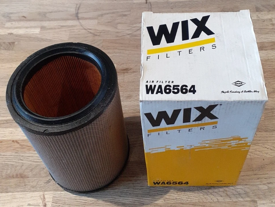 Filtro de aire WA6564 compatible con Renault Laguna I Foto 1 de 1