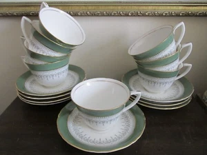 Royal Worcester Regency England Porcelain Set Of 8 Cup And Saucer Green - Picture 1 of 9