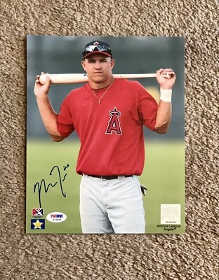 Mike Trout Signed Autographed 8x10 Photo PSA/DNA ROOKIE GRAPH LOS ANGELES ANGELS - Image 1 of 2