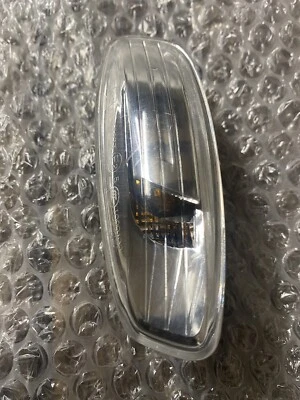 Luce ripetitore indicatore di direzione lato passeggero sinistro CITROEN DS3 2010 •3 - Immagine 1 di 3