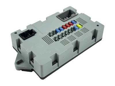 2018 Land Rover Discovery Fuse Junction Box Relay Module CPLA-14Q073-AA OEM - Image 1 of 4