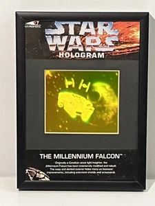 Cuadro enmarcado mate con holograma de Star Wars El Halcón Milenario A.H. Prismatic - Imagen 1 de 6